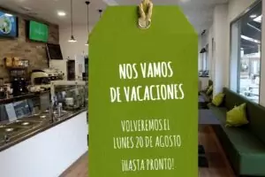 Cerrado por vacaciones hostelería: cuándo es la mejor época para colgar el cartel