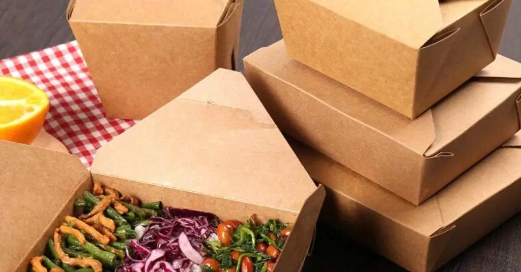 Eco-verpakking voor de levering van levensmiddelen in de cateringsector