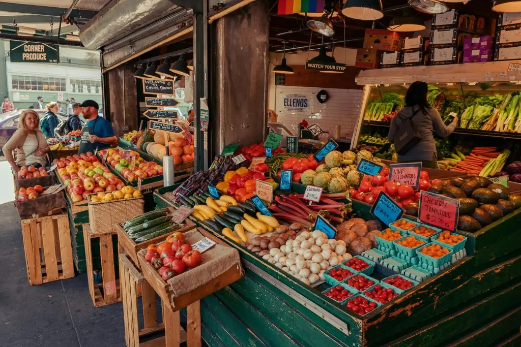 Farm-to-table food