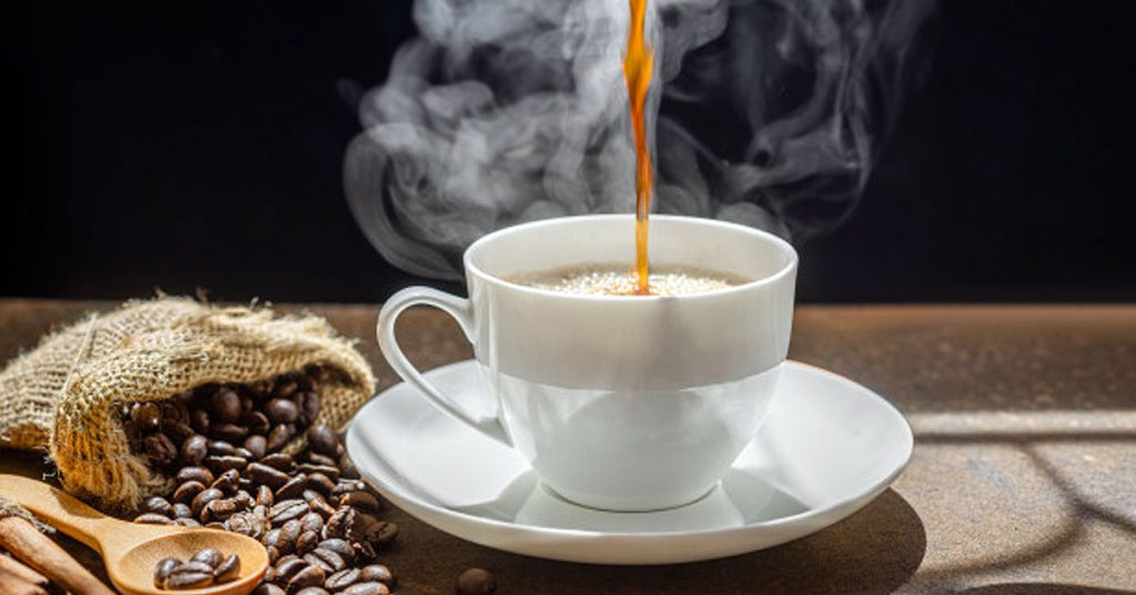 ¿Por qué mi cafetera tiene cal?